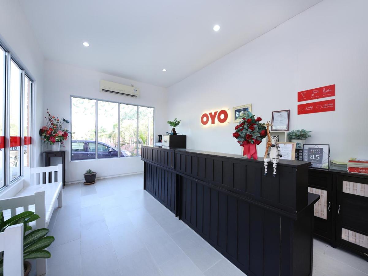 Oyo 44124 De Langkawi Resort And Convertion Centre Ayer Hangat Exterior photo