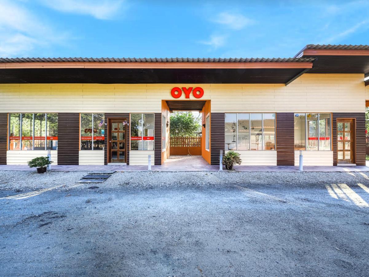 Oyo 44124 De Langkawi Resort And Convertion Centre Ayer Hangat Exterior photo
