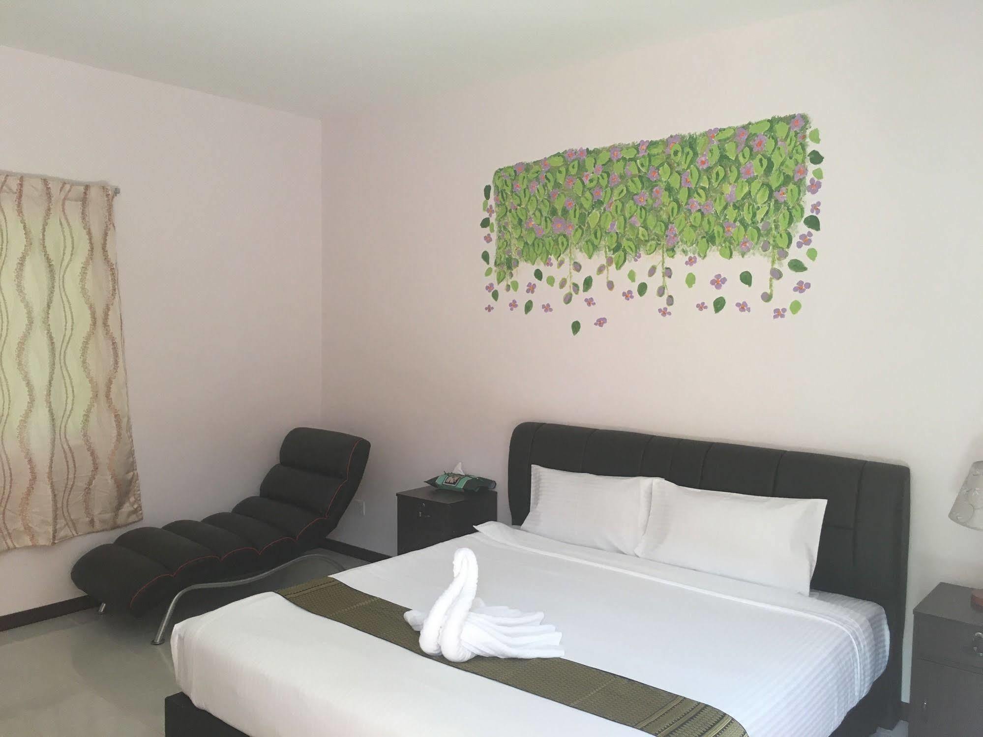 Oyo 44124 De Langkawi Resort And Convertion Centre Ayer Hangat Exterior photo
