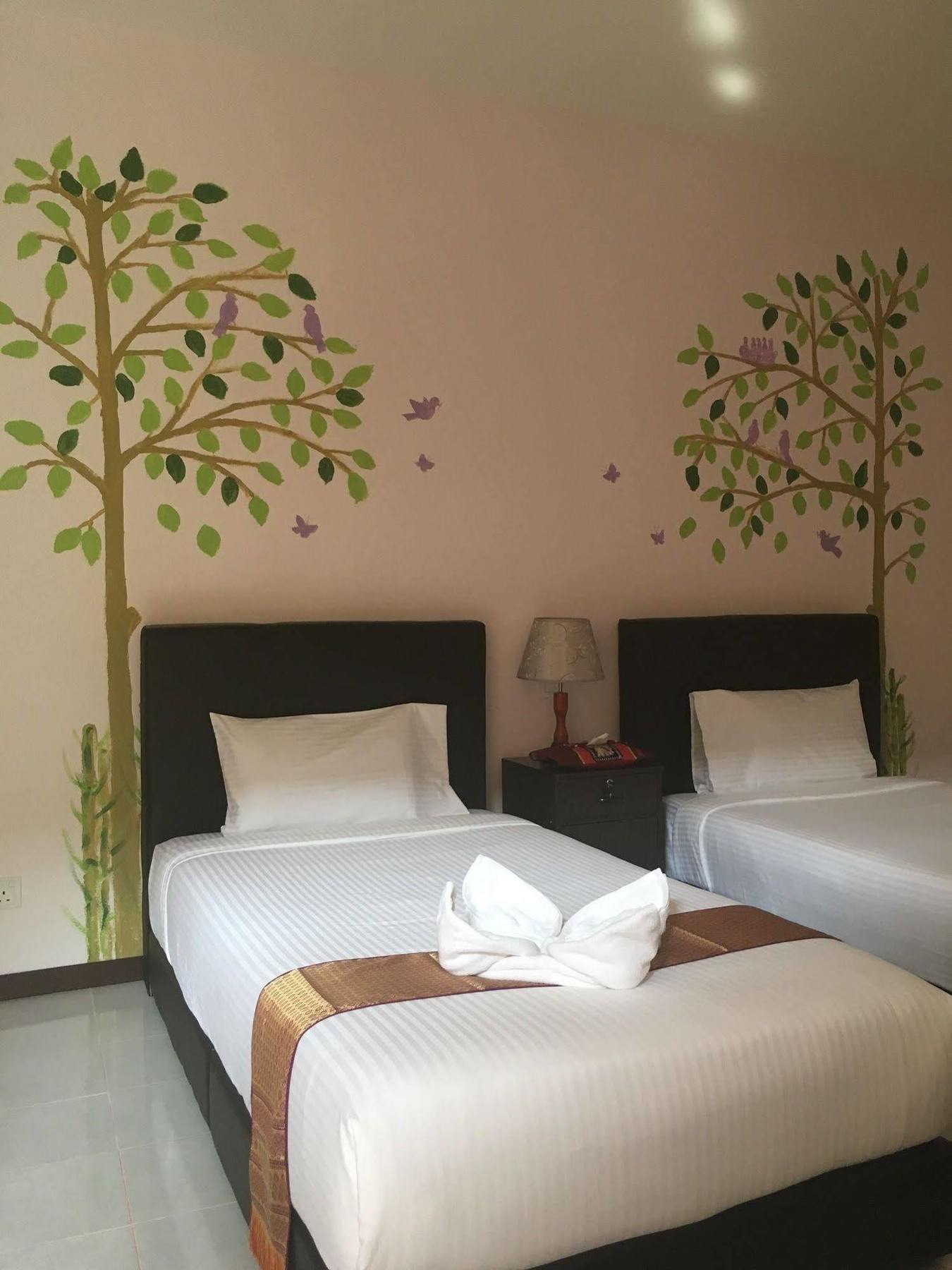 Oyo 44124 De Langkawi Resort And Convertion Centre Ayer Hangat Exterior photo