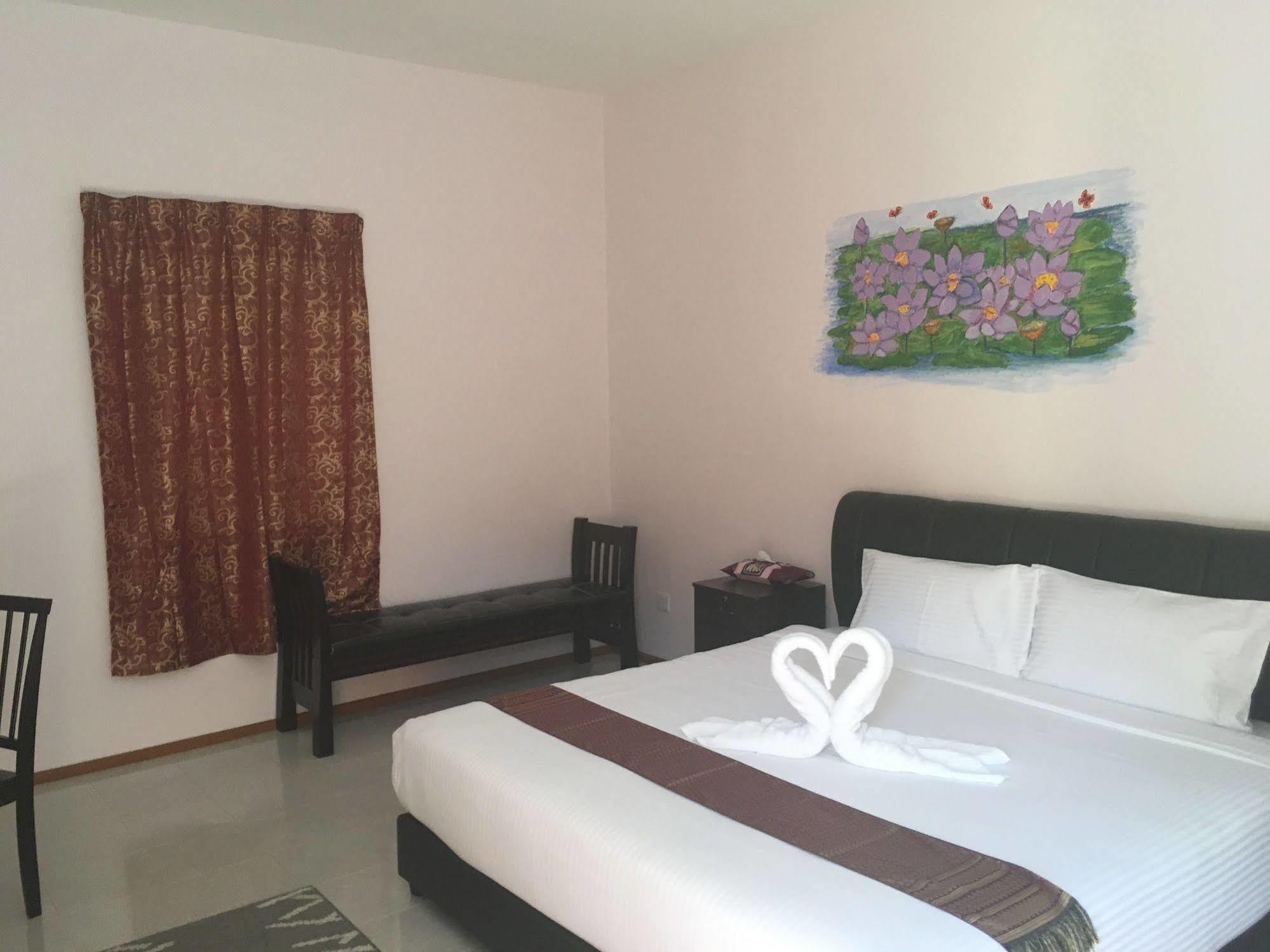 Oyo 44124 De Langkawi Resort And Convertion Centre Ayer Hangat Exterior photo