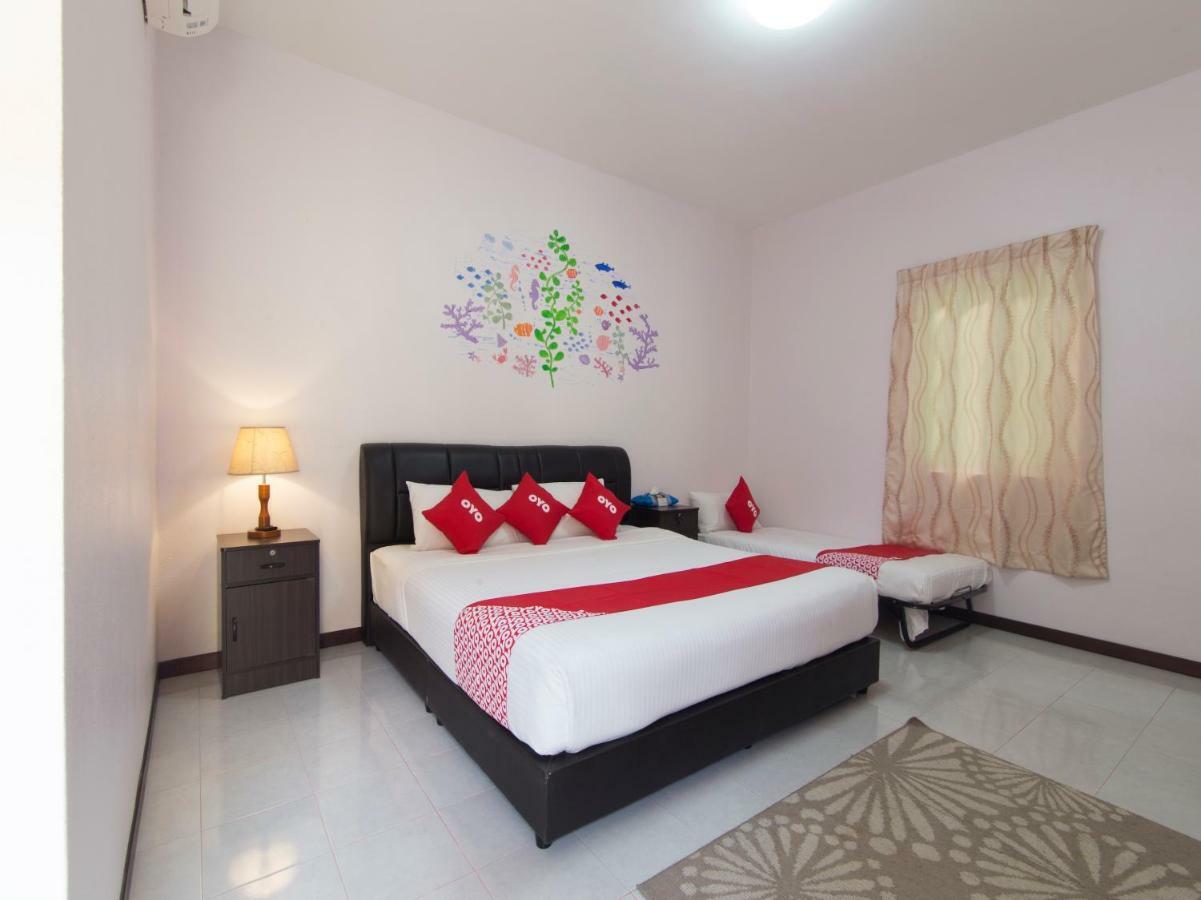 Oyo 44124 De Langkawi Resort And Convertion Centre Ayer Hangat Exterior photo