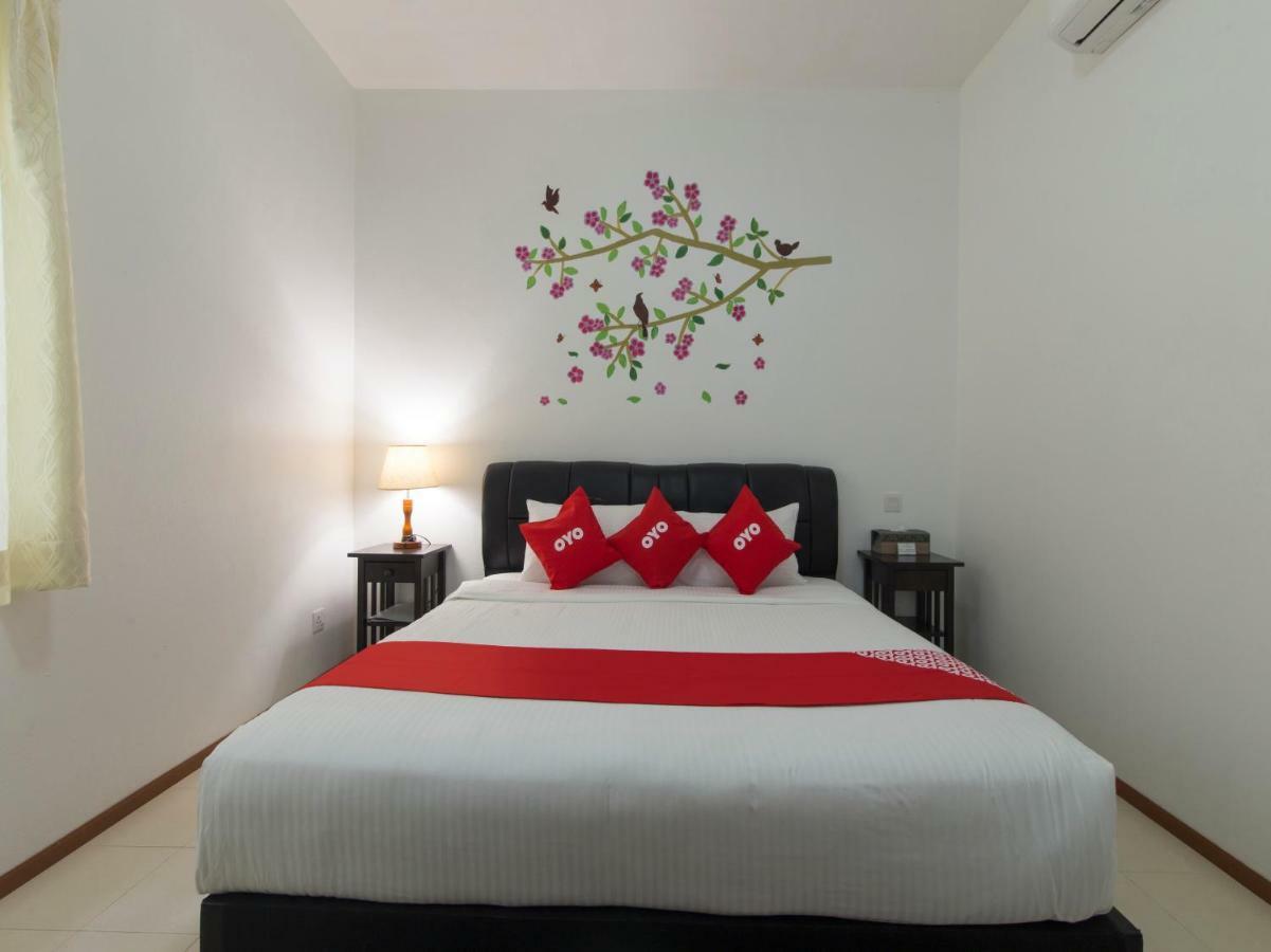 Oyo 44124 De Langkawi Resort And Convertion Centre Ayer Hangat Exterior photo