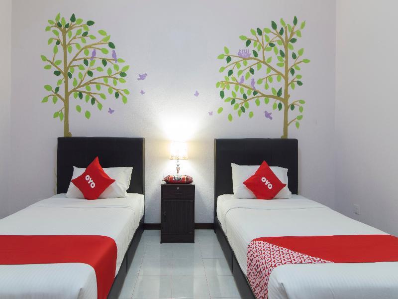 Oyo 44124 De Langkawi Resort And Convertion Centre Ayer Hangat Exterior photo